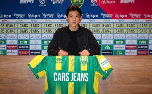 世界杯高清赛事直播入口-海牙CEO：李嗣镕身体出众动脑踢球 以后可以踢英超